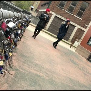 Meet your Posher, Alexis